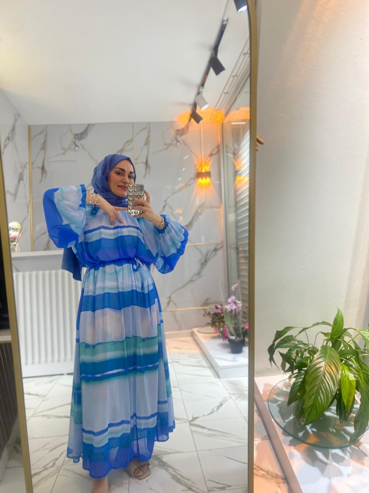 DESENLİ ŞİFON ELBİSE RENK MAVİ