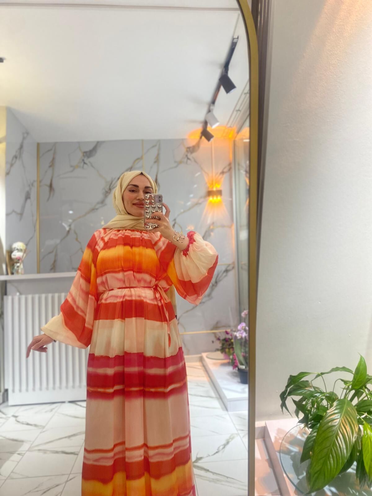 DESENLİ ŞİFON ELBİSE RENK TURUNCU