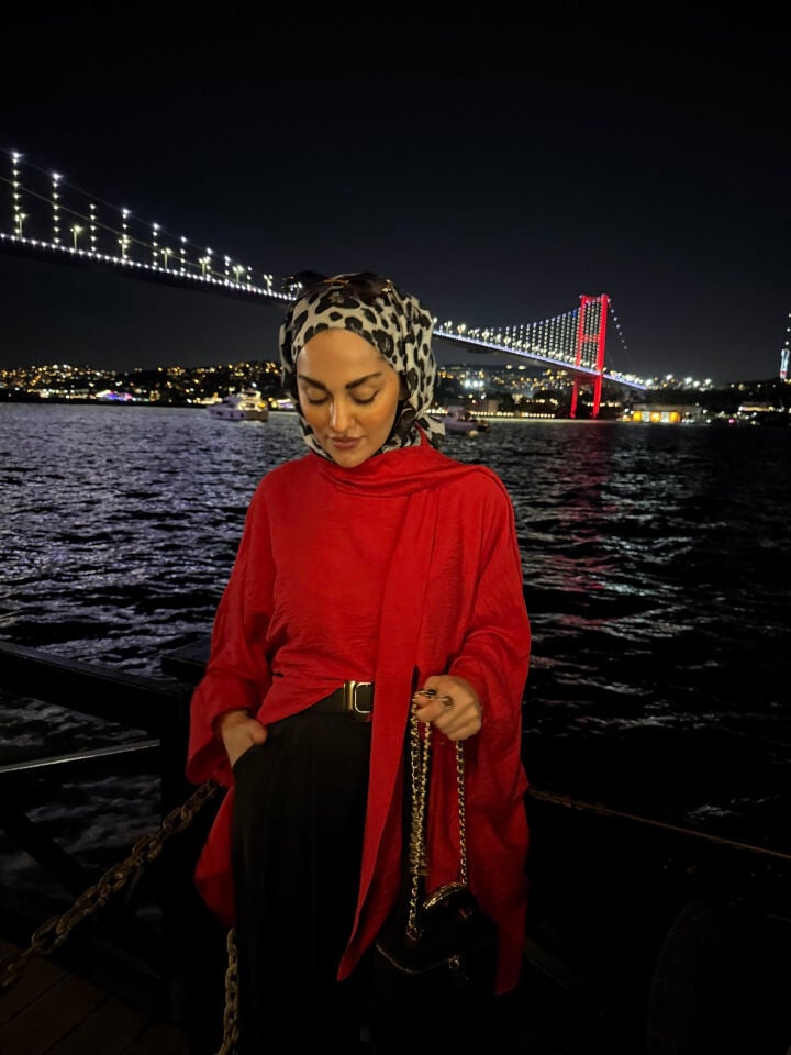 Kırmızı sabriella keten gömlek