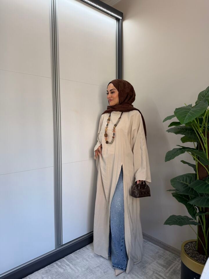 Oversize yandan yırtmaçlı tunik elbise